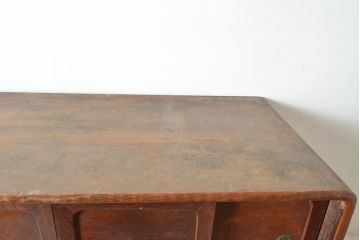 和製アンティーク　前面ケヤキ材　貴重な玉杢と桐鳳凰図が上品な和を醸し出す茶棚(飾り棚、茶箪笥、収納棚)(R-047301)