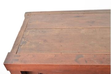 【簡易リペア限定品】和製アンティーク　漆塗り　前面ケヤキ材製の重厚な雰囲気が魅力的な戸棚(食器棚、収納棚、キャビネット)(R-047306)