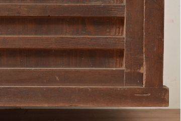 和製アンティーク　和モダンな空間づくりに活躍する、ヒノキ材製の収納箪笥(水屋箪笥、キャビネット)(R-047307)