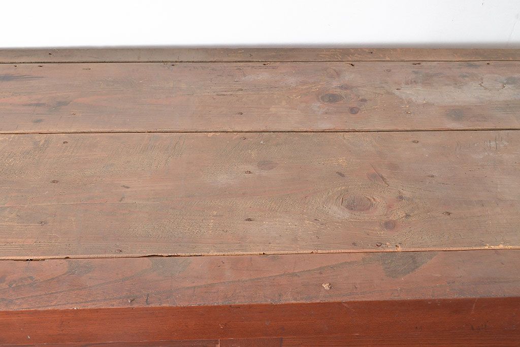 和製アンティーク　和モダンな空間づくりに活躍する、ヒノキ材製の収納箪笥(水屋箪笥、サイドボード)(R-047308)