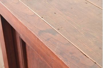 和製アンティーク　和モダンな空間づくりに活躍する、ヒノキ材製の収納箪笥(水屋箪笥、サイドボード)(R-047308)