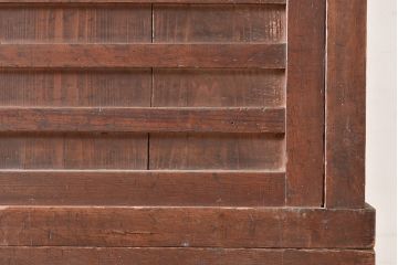 和製アンティーク　和モダンな空間づくりに活躍する、ヒノキ材製の収納箪笥(水屋箪笥、サイドボード)(R-047308)