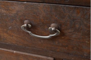和製アンティーク　総ケヤキ材・前面玉杢　独特な杢目が上品な和の雰囲気を作り出す飾り棚(茶棚)(R-047310)