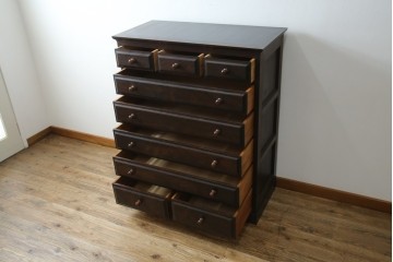 和製ヴィンテージ　民芸家具　モダンな佇まいが魅力的な松本民芸家具風のチェスト　(R-047314)