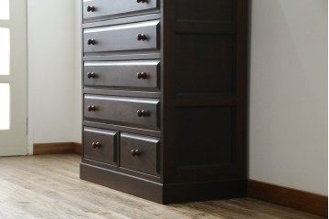 和製ヴィンテージ　民芸家具　モダンな佇まいが魅力的な松本民芸家具風のチェスト　(R-047314)