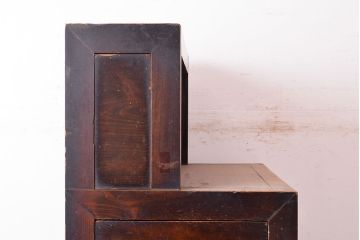 和製アンティーク　明治大正期　奥深い味わいが感じられる小振りなサイズの階段箪笥(時代箪笥)(R-047324)