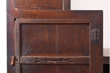 和製アンティーク　明治大正期　奥深い味わいが感じられる小振りなサイズの階段箪笥(時代箪笥)(R-047324)