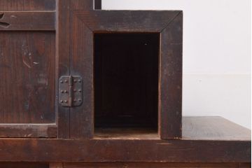 和製アンティーク　明治大正期　奥深い味わいが感じられる小振りなサイズの階段箪笥(時代箪笥)(R-047324)