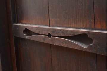 和製アンティーク　明治大正期　奥深い味わいが感じられる小振りなサイズの階段箪笥(時代箪笥)(R-047324)