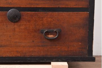 和製アンティーク　ヒノキ材の味わいがたっぷりと感じられる和タンス(引き出し、チェスト)(R-047326)