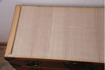和製ヴィンテージ　岩谷堂箪笥　天板と脚を付けてリメイク!迫力ある杢目が魅力のチェスト(箪笥、引き出し、和タンス、サイドボード、ビンテージ)(R-047332)