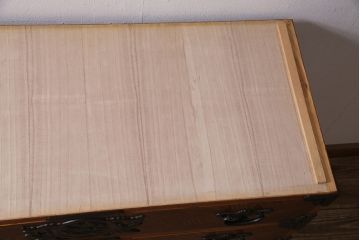 和製ヴィンテージ　岩谷堂箪笥　天板と脚を付けてリメイク!迫力ある杢目が魅力のチェスト(箪笥、引き出し、和タンス、サイドボード、ビンテージ)(R-047332)