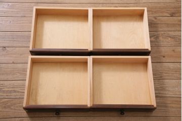 中古　シックな空間づくりが叶う、松本民芸家具のG-2型面取り食器棚(収納棚、カップボード、キャビネット)(定価約49万円)(R-047334)