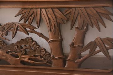 アンティーク建具　松と竹の彫りが美しい両面ガラスの彫刻欄間(明かり取り、明り取り)(R-047335)