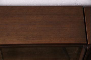 ヴィンテージ家具　北欧ビンテージ　G-PLAN(ジープラン)　チーク材　ミッドセンチュリースタイルにおすすめなブックケース&ディスプレイキャビネット(収納棚、戸棚、本箱、キャビネット)(R-047339)