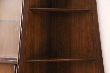 ヴィンテージ家具　北欧ビンテージ　G-PLAN(ジープラン)　チーク材　ミッドセンチュリースタイルにおすすめなブックケース&ディスプレイキャビネット(収納棚、戸棚、本箱、キャビネット)(R-047339)