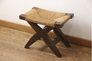 中古　松本民芸家具　和洋折衷の空間に馴染みの良い角型三面鏡・#222鞍型スツール2点セット(合わせて定価約49万円)(鏡台、ドレッサー、椅子)(R-047340)