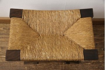 中古　松本民芸家具　和洋折衷の空間に馴染みの良い角型三面鏡・#222鞍型スツール2点セット(合わせて定価約49万円)(鏡台、ドレッサー、椅子)(R-047340)