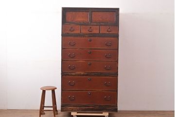 アンティーク　極美品　前面(黒柿孔雀杢・ケヤキ玉杢)　中(桐)　天板・側面(楠木)　漆塗り　群馬県の織物問屋から出てきました!!最高級の重ね箪笥(収納箪笥、整理箪笥、引き出し、チェスト)(R-047346)