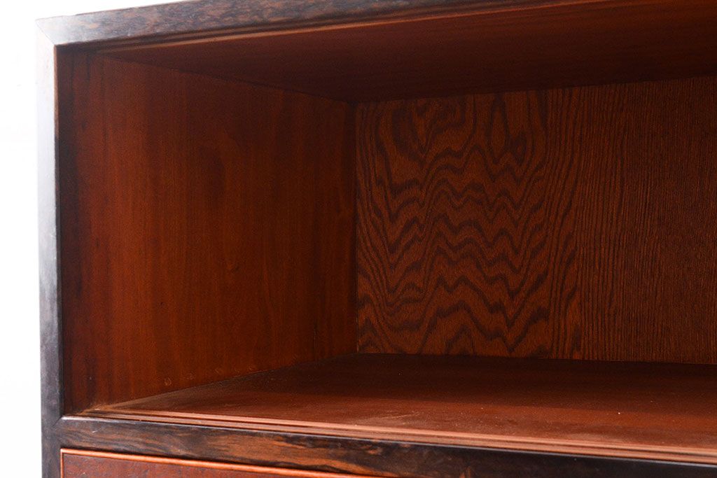 アンティーク　極美品　前面(黒柿孔雀杢・ケヤキ玉杢)　中(桐)　天板・側面(楠木)　漆塗り　群馬県の織物問屋から出てきました!!最高級の重ね箪笥(収納箪笥、整理箪笥、引き出し、チェスト)(R-047346)