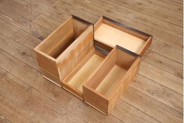 中古　松本民芸家具　西洋アンティークのような雰囲気を感じさせる、丸型一面鏡のドレッサー(鏡台、ミラー)(定価約34万円)(R-047355)