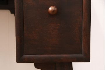 中古　松本民芸家具　西洋アンティークのような雰囲気を感じさせる、丸型一面鏡のドレッサー(鏡台、ミラー)(定価約34万円)(R-047355)