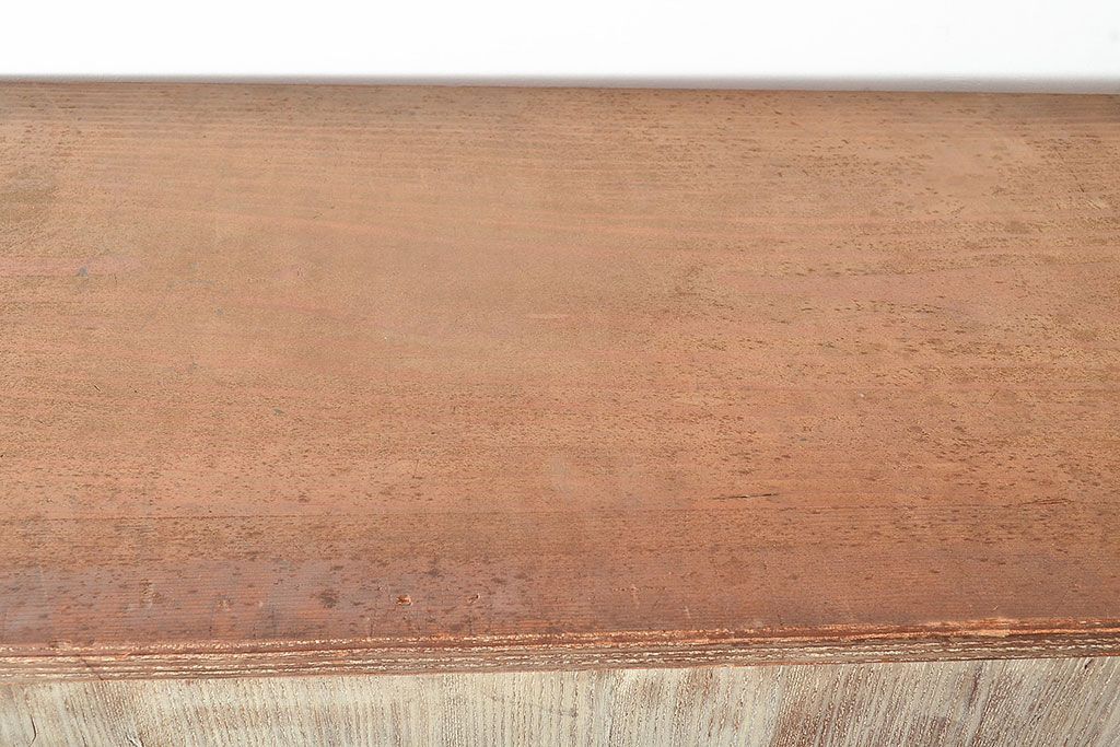 和製アンティーク　味わい深い木肌が魅力的な前面桐材製の戸棚(テレビ台、ローボード)(R-047358)