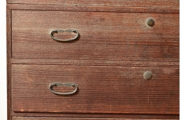 和製アンティーク　使い込まれた木肌が味わい深い前面桐材製の箪笥ローボード(引き出し、チェスト、テレビ台)(R-047360)