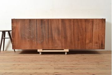 和製アンティーク　使い込まれた木肌が味わい深い前面桐材製の箪笥ローボード(引き出し、チェスト、テレビ台)(R-047360)