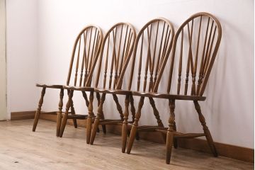 ヴィンテージ　柏木工(KASHIWA、かしわ)　ナラ材製　挽き物加工の背もたれと脚がお洒落なダイニングチェア4脚セット(椅子、ビンテージ)(R-047366)