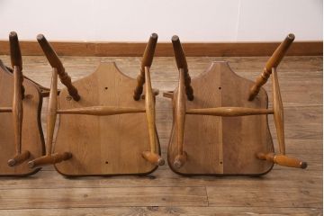 ヴィンテージ　柏木工(KASHIWA、かしわ)　ナラ材製　挽き物加工の背もたれと脚がお洒落なダイニングチェア4脚セット(椅子、ビンテージ)(R-047366)