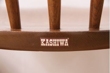ヴィンテージ　柏木工(KASHIWA)　ナラ材の深みを増した木肌が味のあるダイニングチェア2脚セット(キャプテンチェア、椅子、アームチェア、ビンテージ)(R-047367)