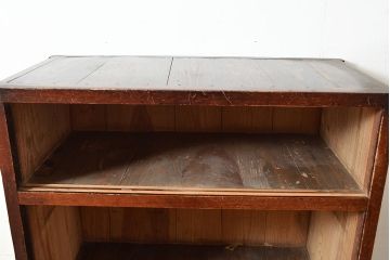 和製アンティーク　上質な空間づくりにおすすめ!前面にヒノキ材とケヤキ材を使った高級感漂う戸棚(収納棚、キャビネット)(R-047369)