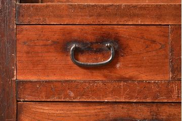 和製アンティーク　上質な空間づくりにおすすめ!前面にヒノキ材とケヤキ材を使った高級感漂う戸棚(収納棚、キャビネット)(R-047369)