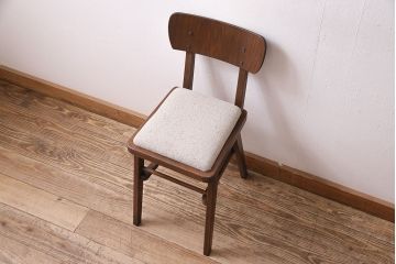 和製ヴィンテージ　温かみのある雰囲気が魅力の小ぶりなチェア(ダイニングチェア、椅子、ビンテージ)(R-047373)