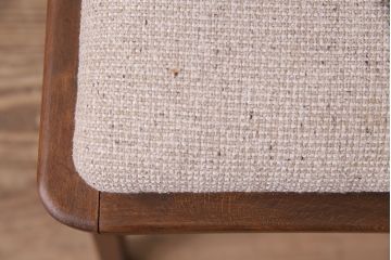 和製ヴィンテージ　温かみのある雰囲気が魅力の小ぶりなチェア(ダイニングチェア、椅子、ビンテージ)(R-047373)
