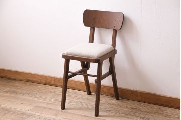 和製ヴィンテージ　温かみのある雰囲気が魅力の小ぶりなチェア(ダイニングチェア、椅子、ビンテージ)(R-047375)