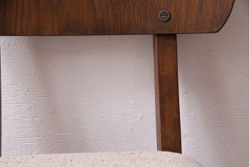 和製ヴィンテージ　温かみのある雰囲気が魅力の小ぶりなチェア(ダイニングチェア、椅子、ビンテージ)(R-047375)