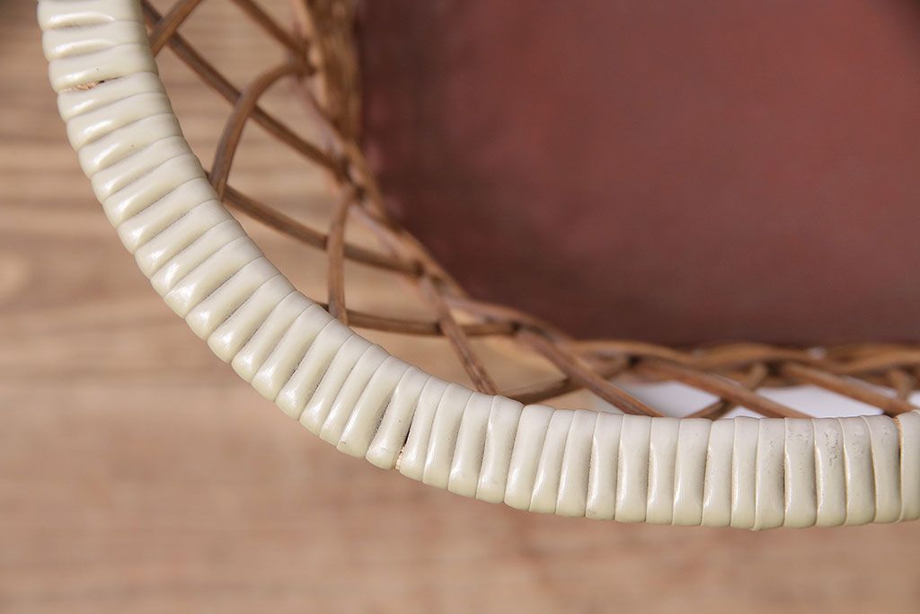 アンティーク雑貨　昭和中期　Tanimoto　レトロな佇まいが可愛らしいベビースケール(赤ちゃん体重計、ベビー秤、籠付き、バスケット)(R-047380)