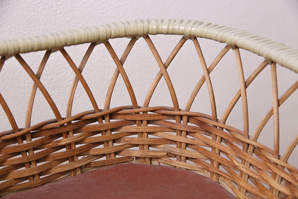 アンティーク雑貨　昭和中期　Tanimoto　レトロな佇まいが可愛らしいベビースケール(赤ちゃん体重計、ベビー秤、籠付き、バスケット)(R-047380)