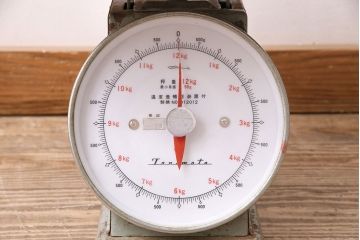 アンティーク雑貨　昭和中期　Tanimoto　レトロな佇まいが可愛らしいベビースケール(赤ちゃん体重計、ベビー秤、籠付き、バスケット)(R-047380)