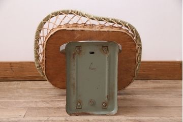 アンティーク雑貨　昭和中期　Tanimoto　レトロな佇まいが可愛らしいベビースケール(赤ちゃん体重計、ベビー秤、籠付き、バスケット)(R-047380)