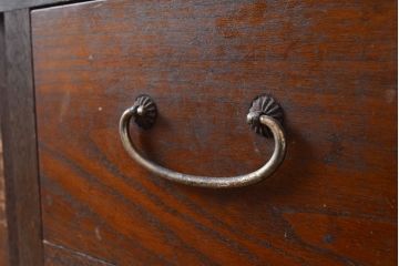 和製アンティーク　レトロな雰囲気たっぷり!シンプルなデザインの重ね戸棚(食器棚、収納棚)(R-047382)