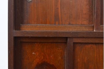 和製アンティーク　レトロな雰囲気たっぷり!シンプルなデザインが取り入れやすい戸棚(収納棚、キャビネット)(R-047384)