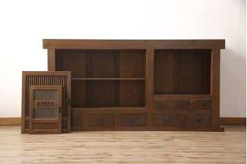 ビンテージ　民芸家具　総ヒノキ材製　1970年頃につくられた和の空間づくりにぴったりな収納棚(水屋箪笥、サイドボード、戸棚、ヴィンテージ)(R-047386)