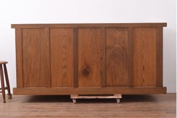 ビンテージ　民芸家具　総ヒノキ材製　1970年頃につくられた和の空間づくりにぴったりなサイドボード(水屋箪笥、収納箪笥、収納棚、戸棚、ヴィンテージ)(R-047387)