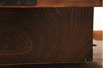 中古　民芸家具　ケヤキ材の迫力ある杢目が楽しめる重厚感抜群の木製火鉢(囲炉裏)(R-047394)