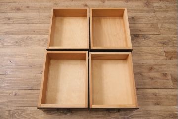 中古　松本民芸家具　クラシカルなデザインがお洒落なF型サイドボード(定価約53万円)(収納棚)(R-047395)