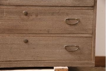 昭和レトロ　桐材　年月を重ねた味わい深さ漂う重ね箪笥(衣装箪笥、着物箪笥、整理箪笥、桐箪笥、桐たんす)(R-047401)
