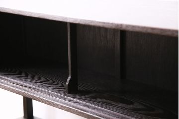 和製ヴィンテージ　指物家具　桑材の渋い木肌が和の趣を感じさせる飾り棚(茶棚、ビンテージ)(R-047405)